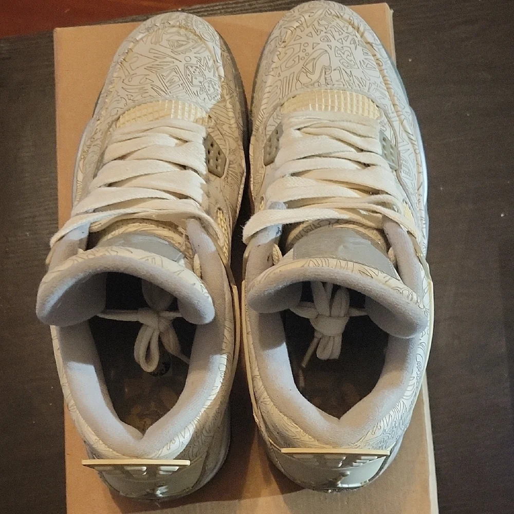 Jordan 4 Retro Rare 30th Anniversary Laser (2015) Mens 10.5 EUC